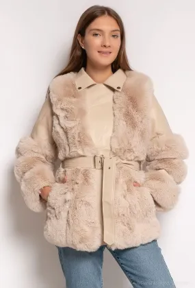 Bi-material coat in fur and fake leather