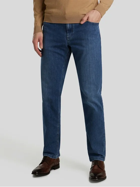 Jeans im Regular Fit PIPE