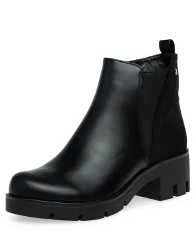 STIEFELETTEN 82