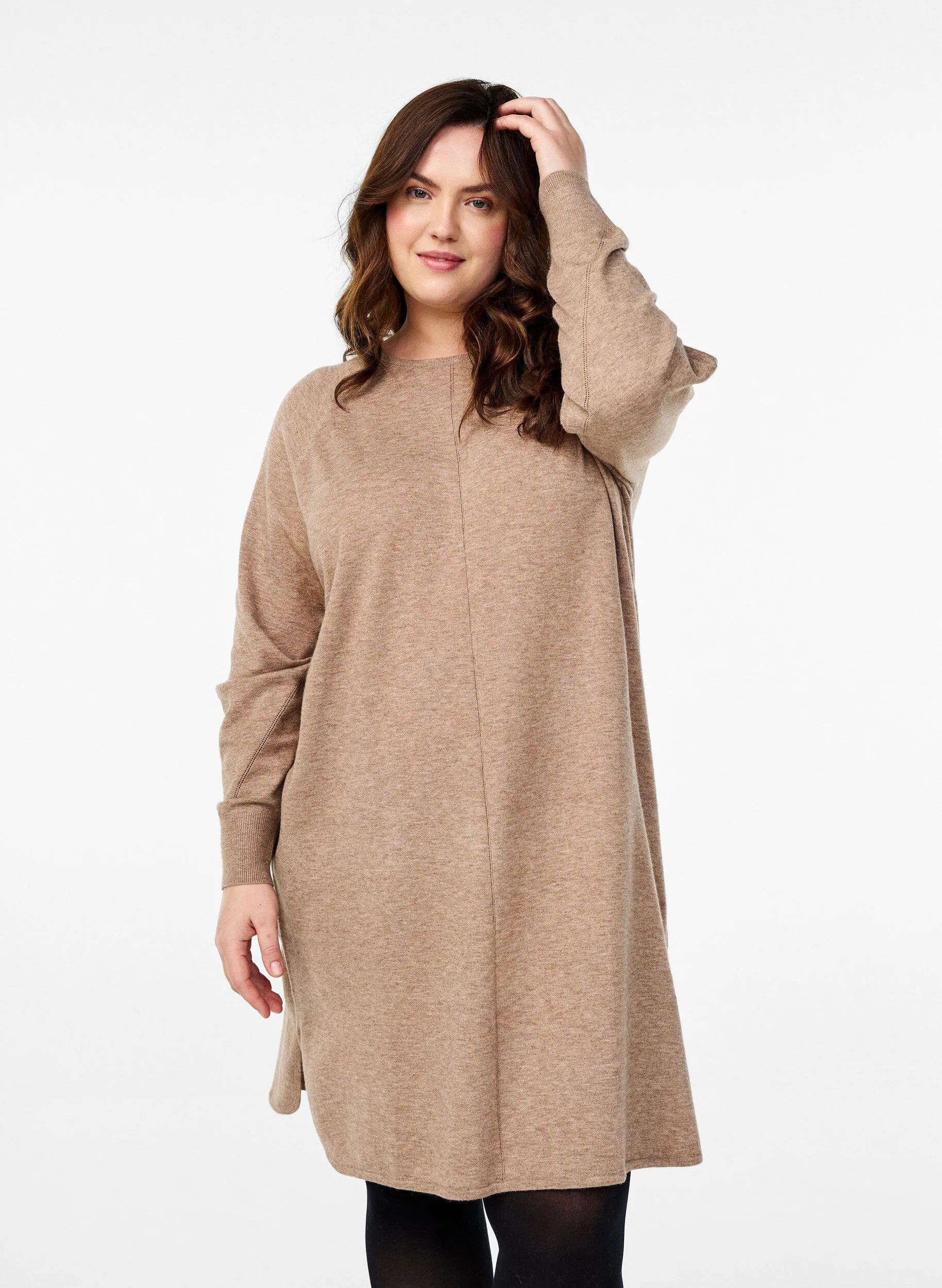 Strickkleid mit Rundhalsausschnitt und Strickmuster