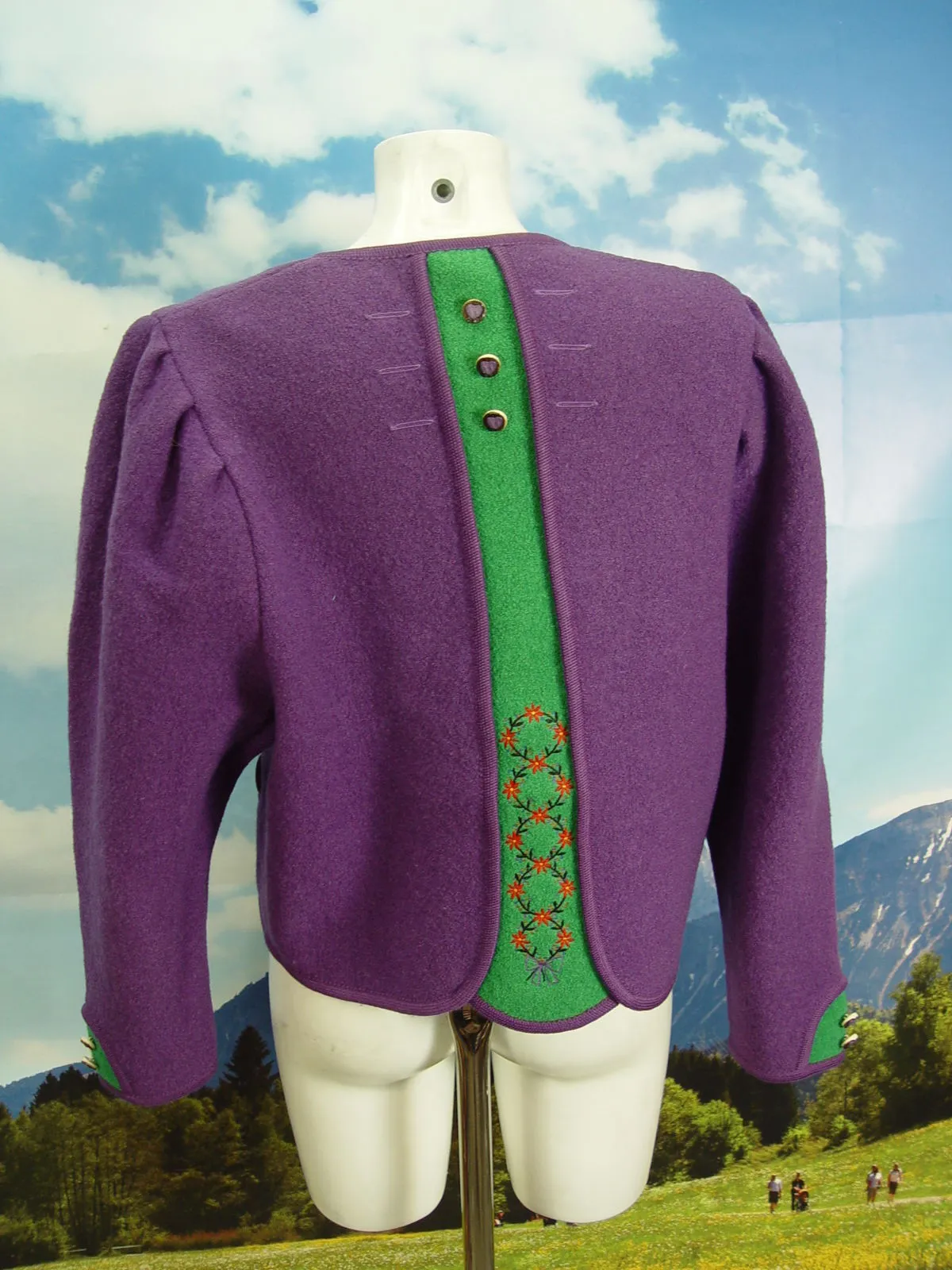 weite lila Dirndljacke neuwertig kurze Walkjacke Janker Trachten Jacke Gr.42